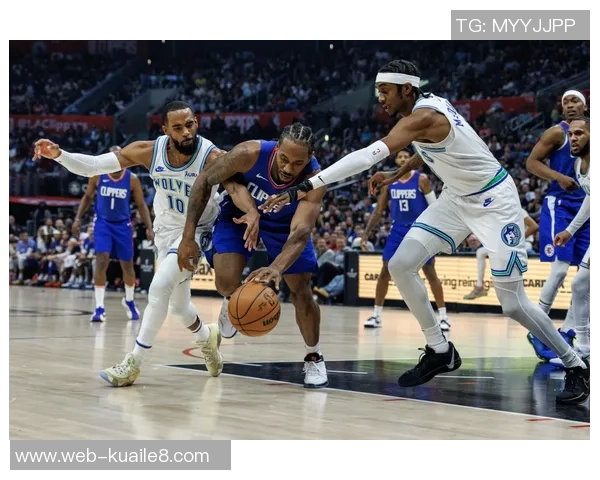 2001年NBA季后赛猛龙与雄鹿的激烈对决回顾与分析 2001年NBA季后赛猛龙与雄鹿的激烈对决回顾与分析